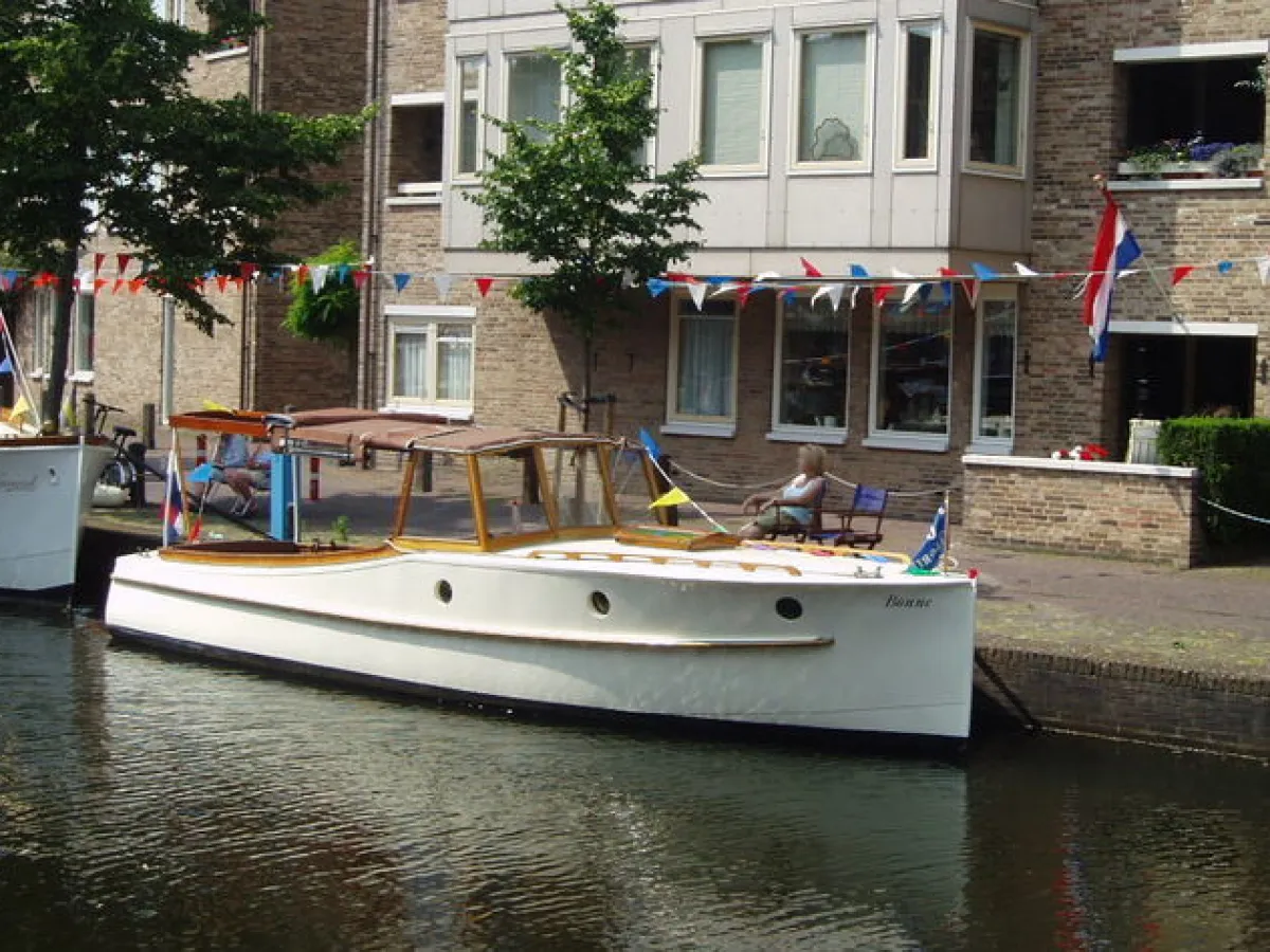 Wood Motorboat Bakdekker Varend Monument