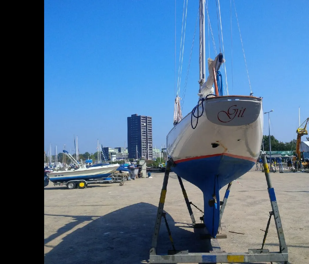 Wood Sailboat Nordisk Kryssare 5 1/2 mR