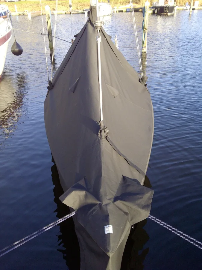 Wood Sailboat Nordisk Kryssare 5 1/2 mR