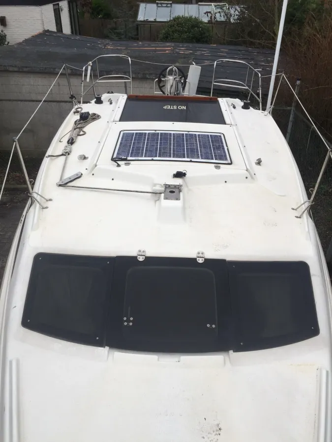 Polyester Sailboat Hunter 26