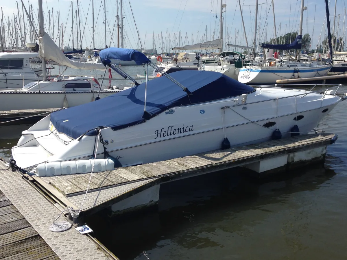 Polyester Motorboat Chris Craft concept 27