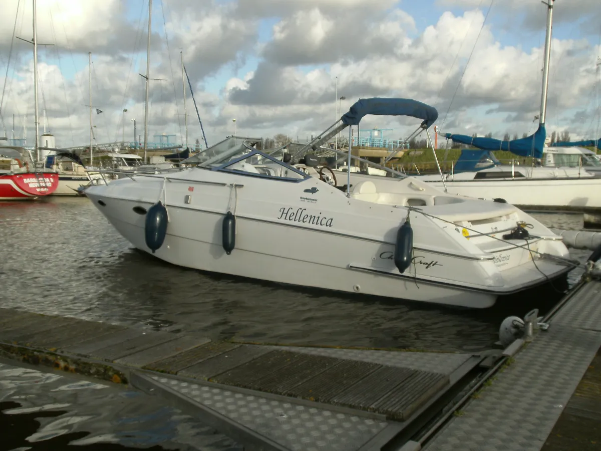 Polyester Motorboat Chris Craft concept 27