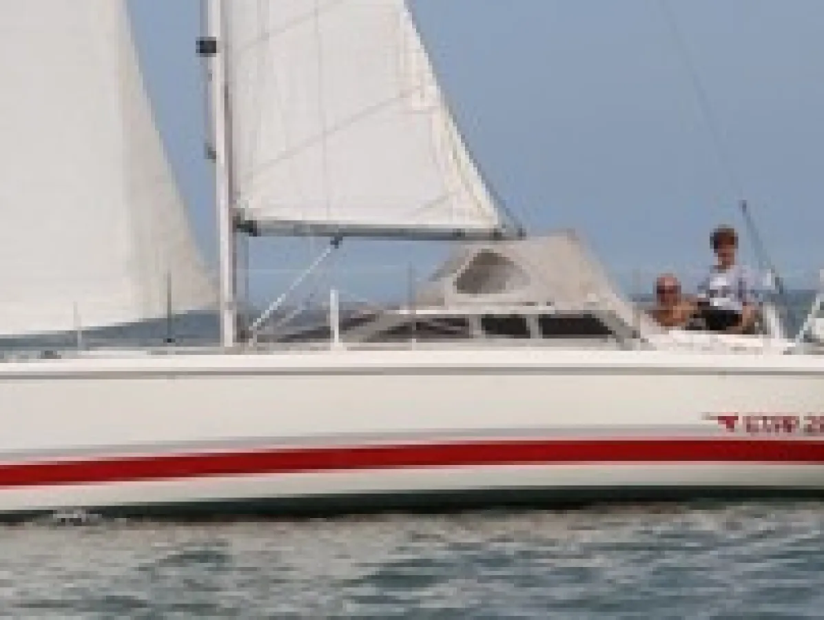 Polyester Sailboat Etap 28 I