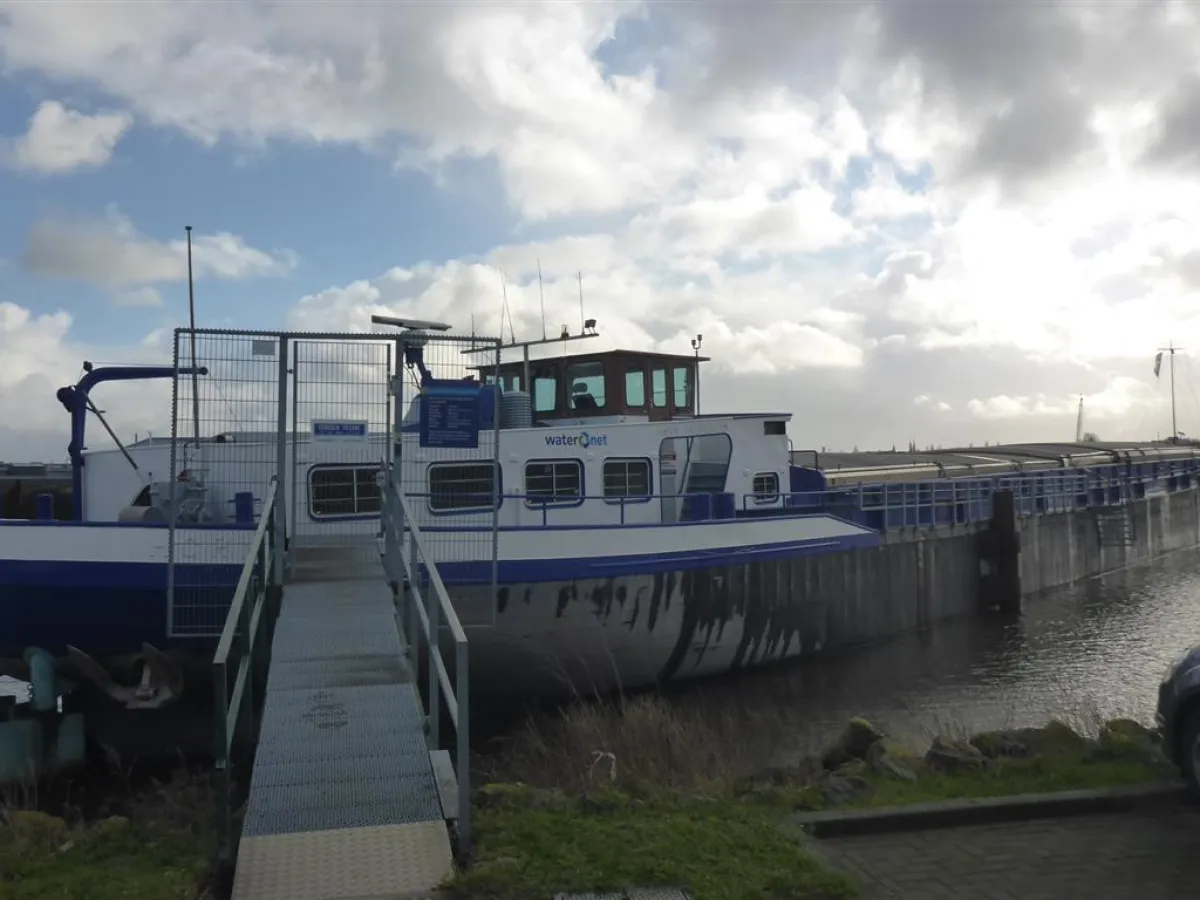 Steel Workboat Inland waterway vessel 67 M.