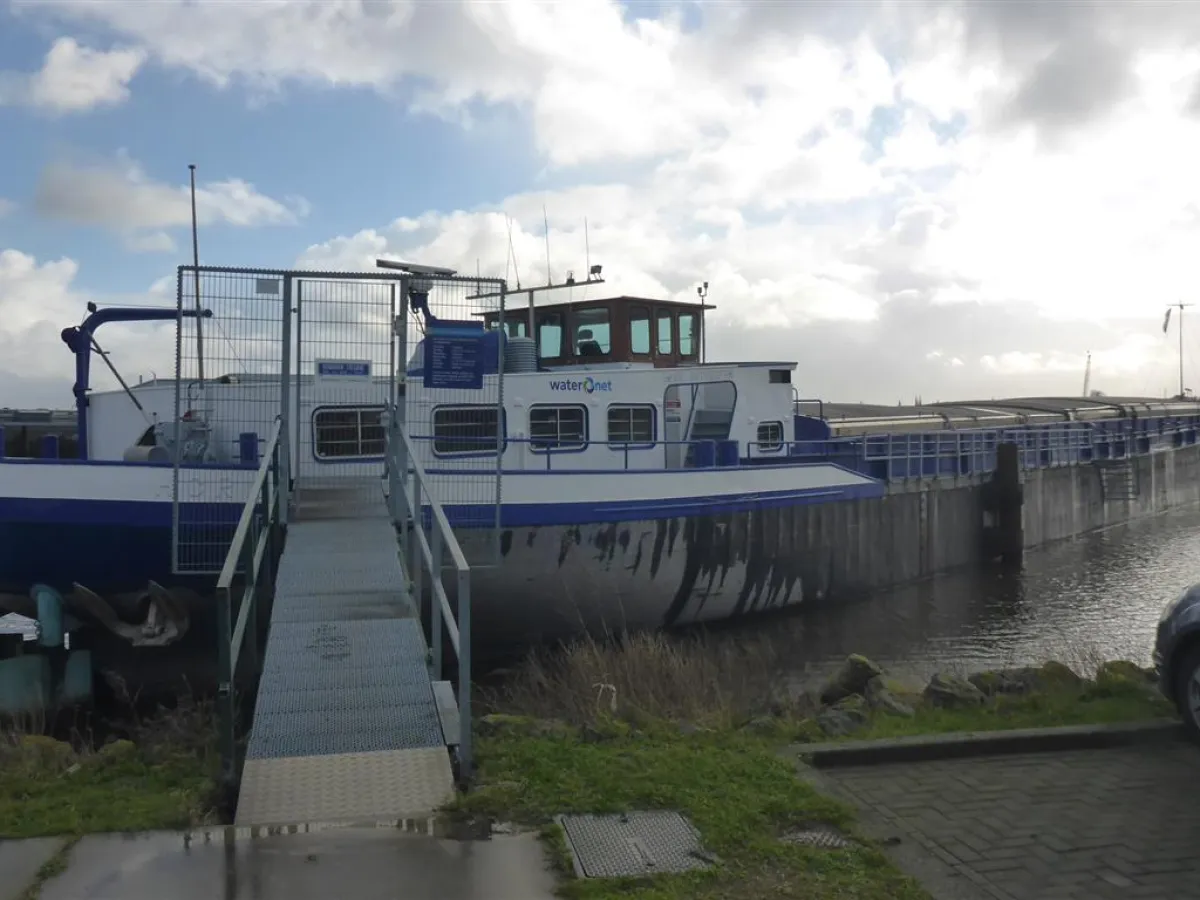 Steel Workboat Inland waterway vessel 67 M.