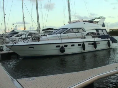 Polyester Motorboat Neptunus 141 Sedan Fly Photo 1