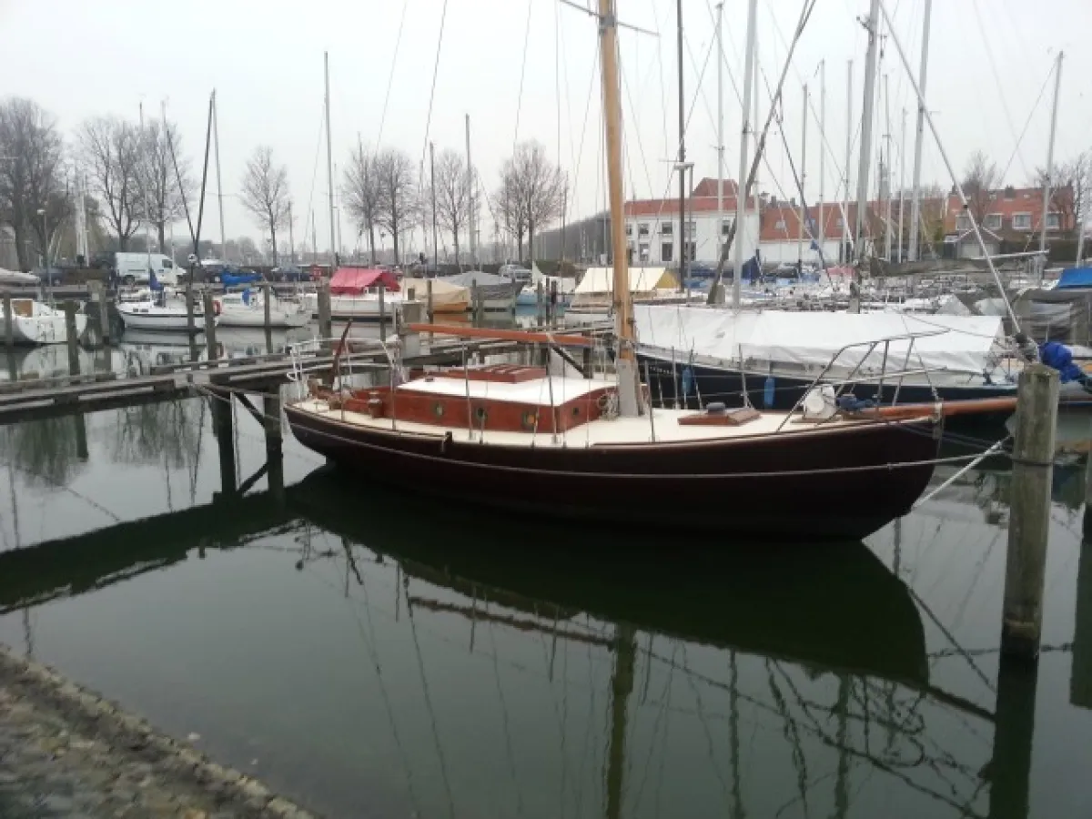 Wood Sailboat Harrison Butler 28