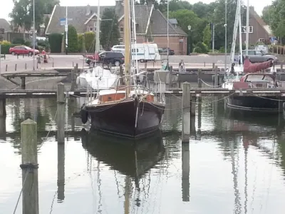 Wood Sailboat Harrison Butler 28 Photo 2