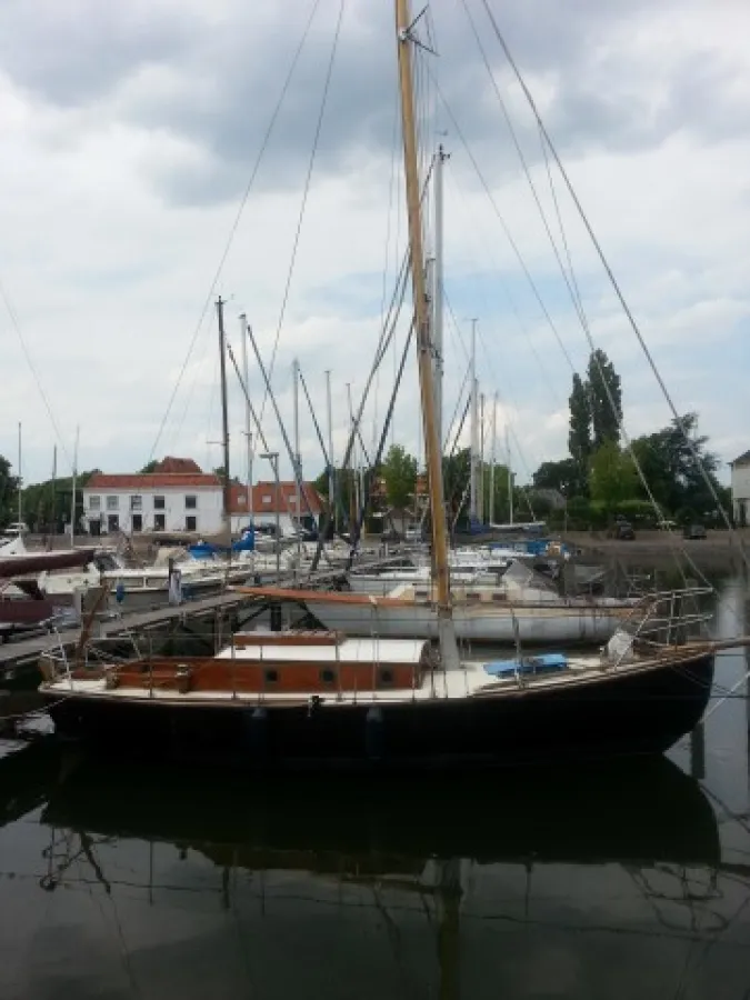 Wood Sailboat Harrison Butler 28