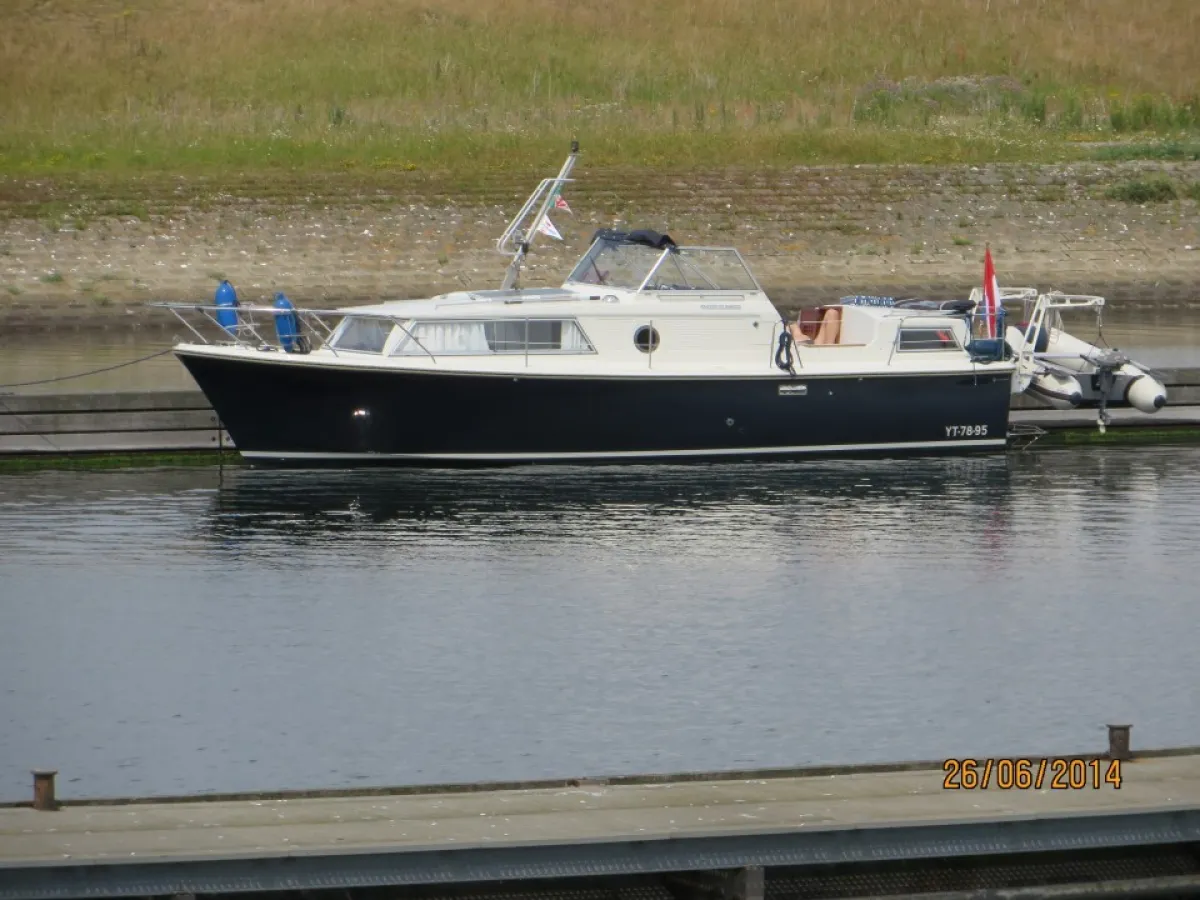 Polyester Bateau à moteur Amerglass 32