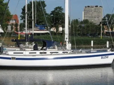 Polyester Sailboat Kalik 42 Photo 1