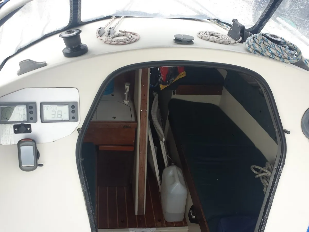 Polyester Sailboat Etap 22