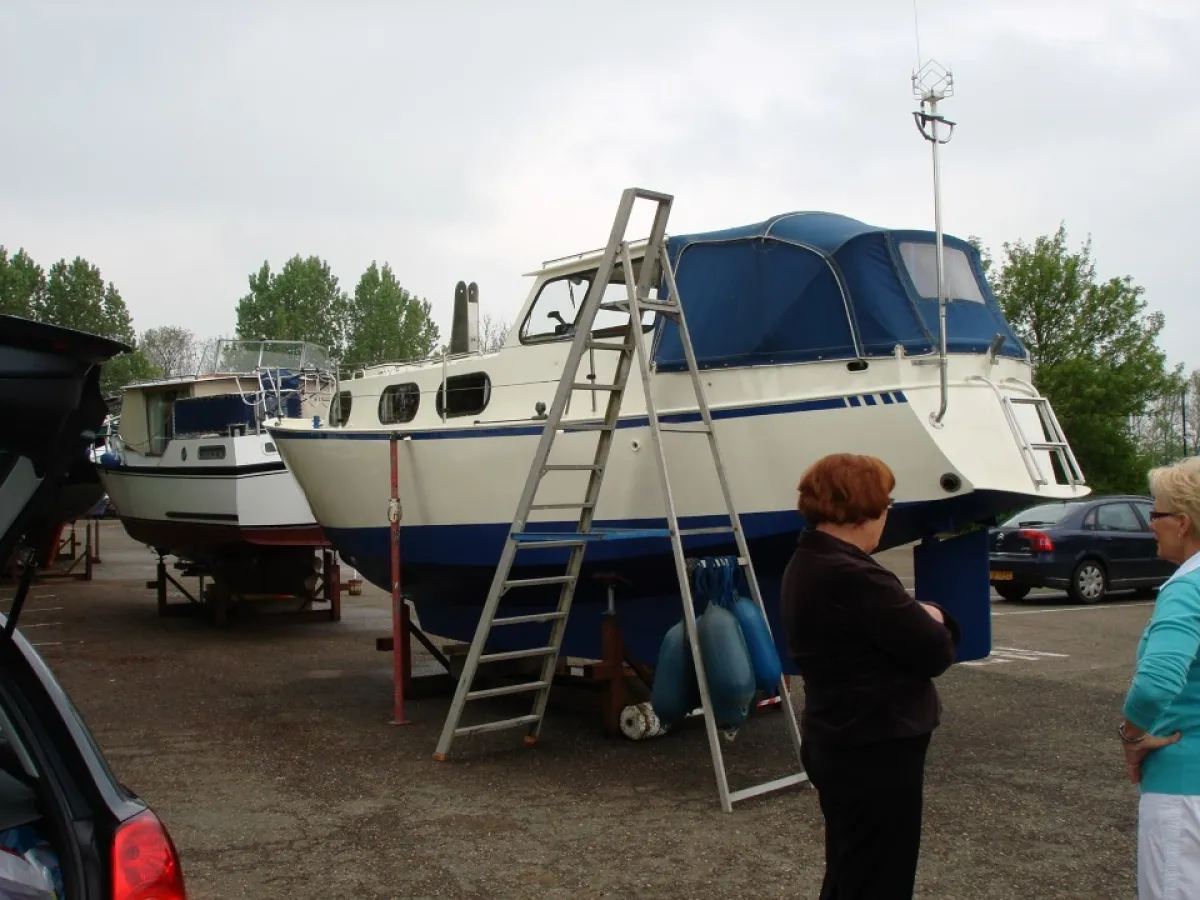 Steel Sailboat Seahawk 