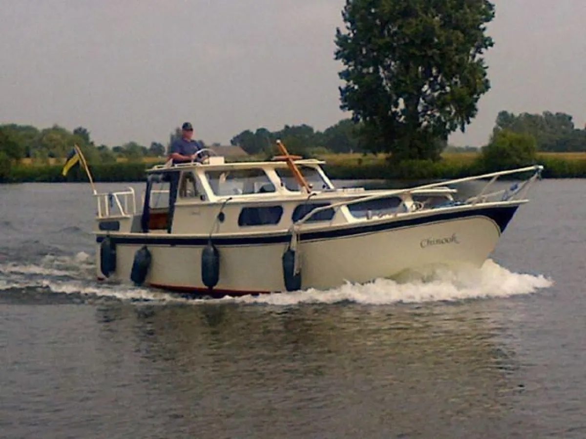 Steel Motorboat Motor cruiser 