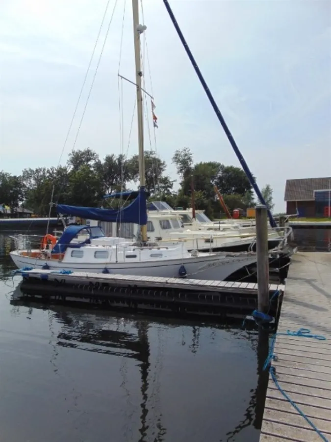 Polyester Sailboat Nantucket Clipper MKII