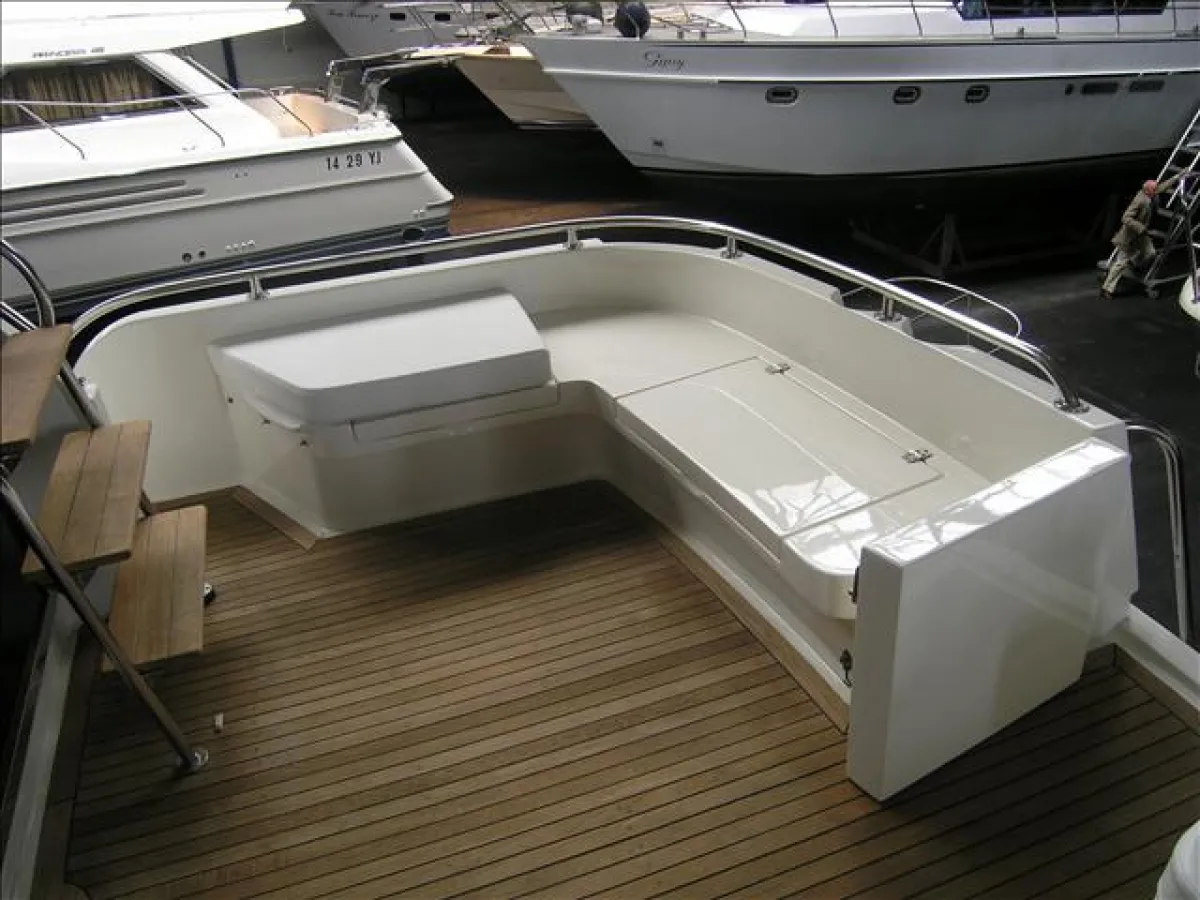 Polyester Motorboat Horizon 50 Taiwan