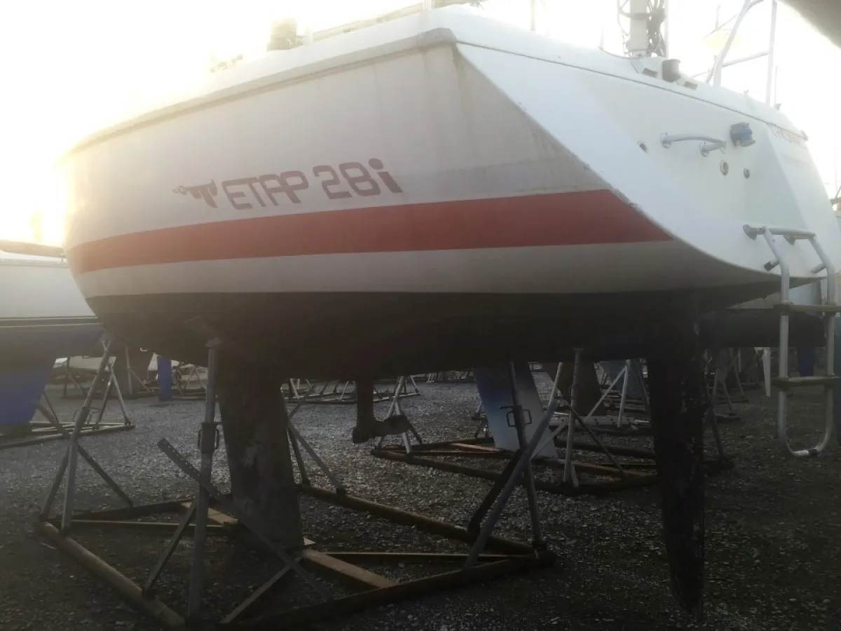 Polyester Sailboat Etap 28 I