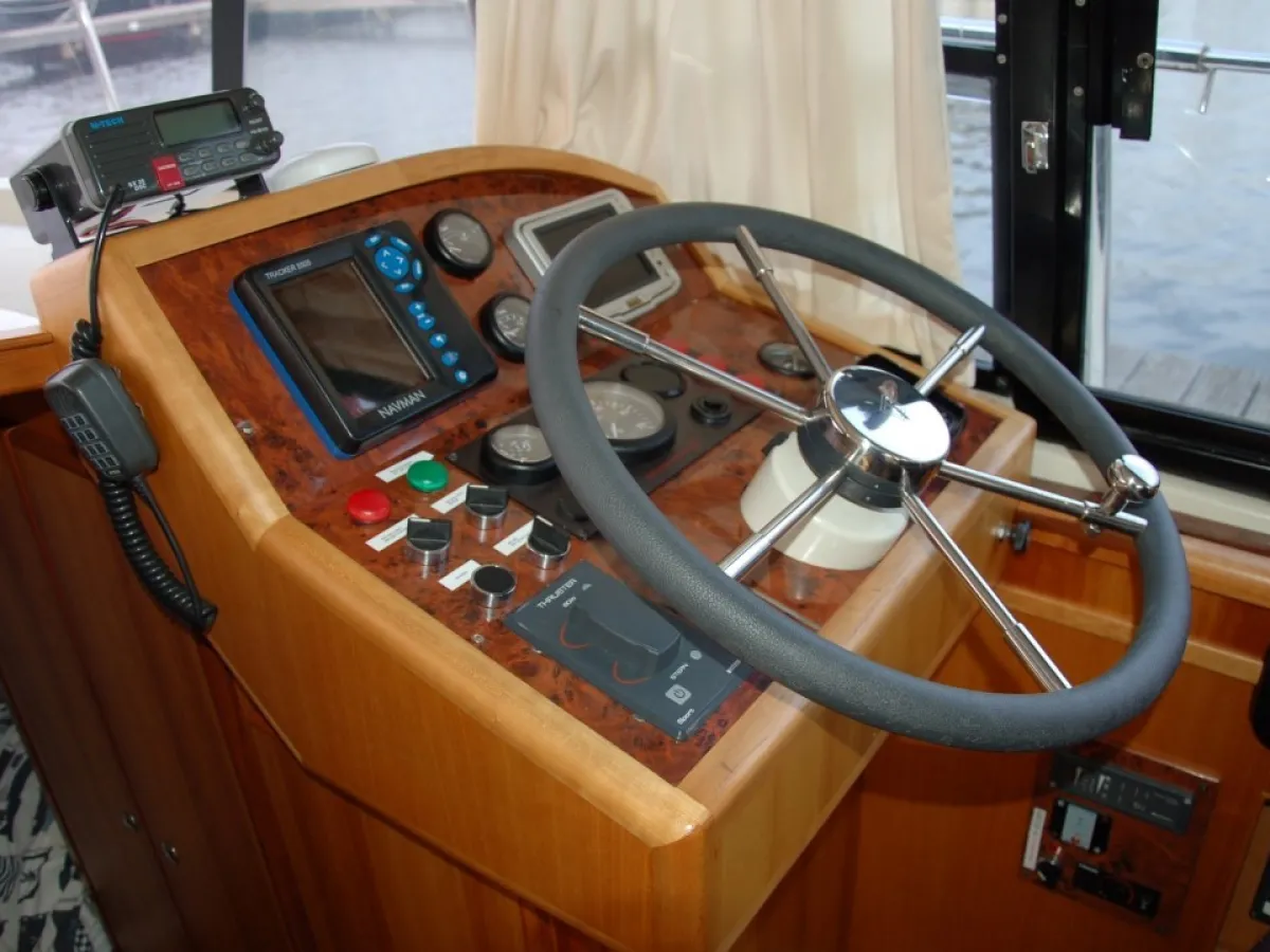 Polyester Workboat Water taxi 34