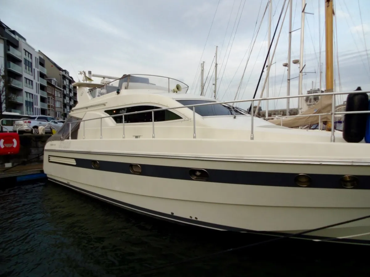 Polyester Motorboat Mochi 43