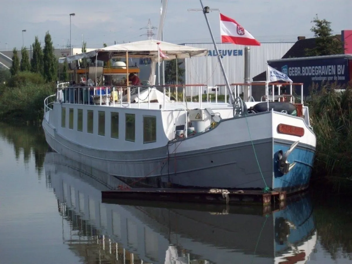 Steel Motorboat Motor cruiser 31 M.