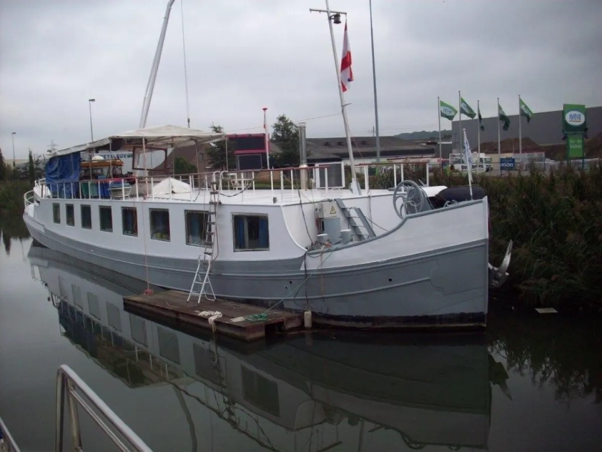 Steel Motorboat Motor cruiser 31 M.