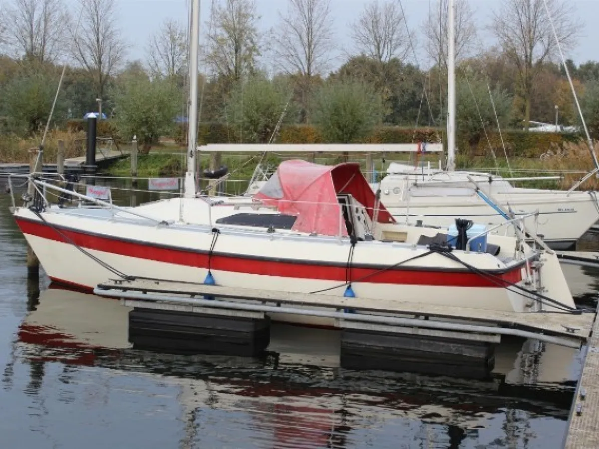 Polyester Sailboat Etap 23i