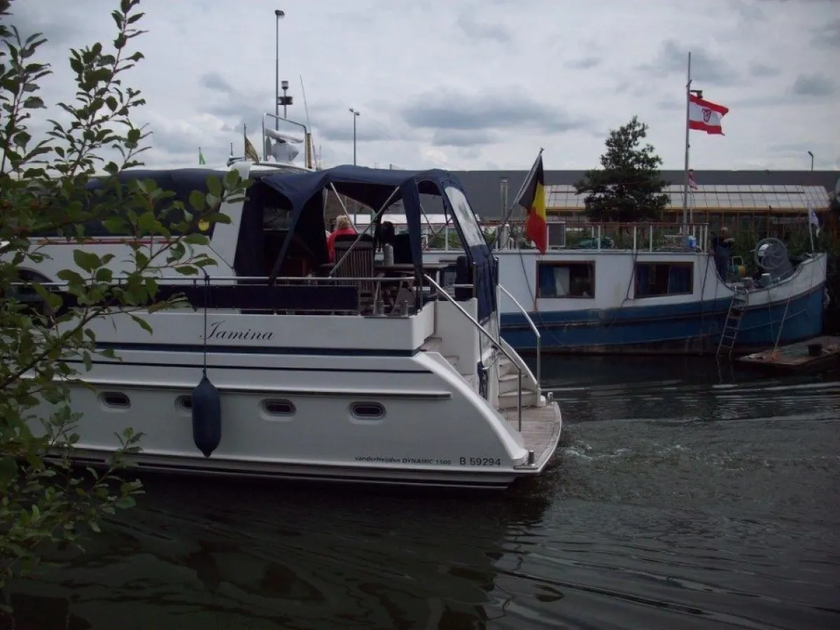 Steel Motorboat Motor cruiser 31 M.