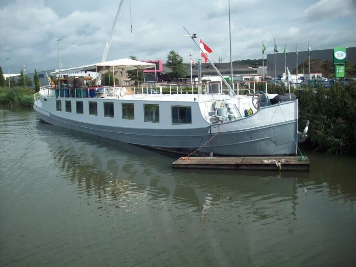 Steel Motorboat Motor cruiser 31 M.