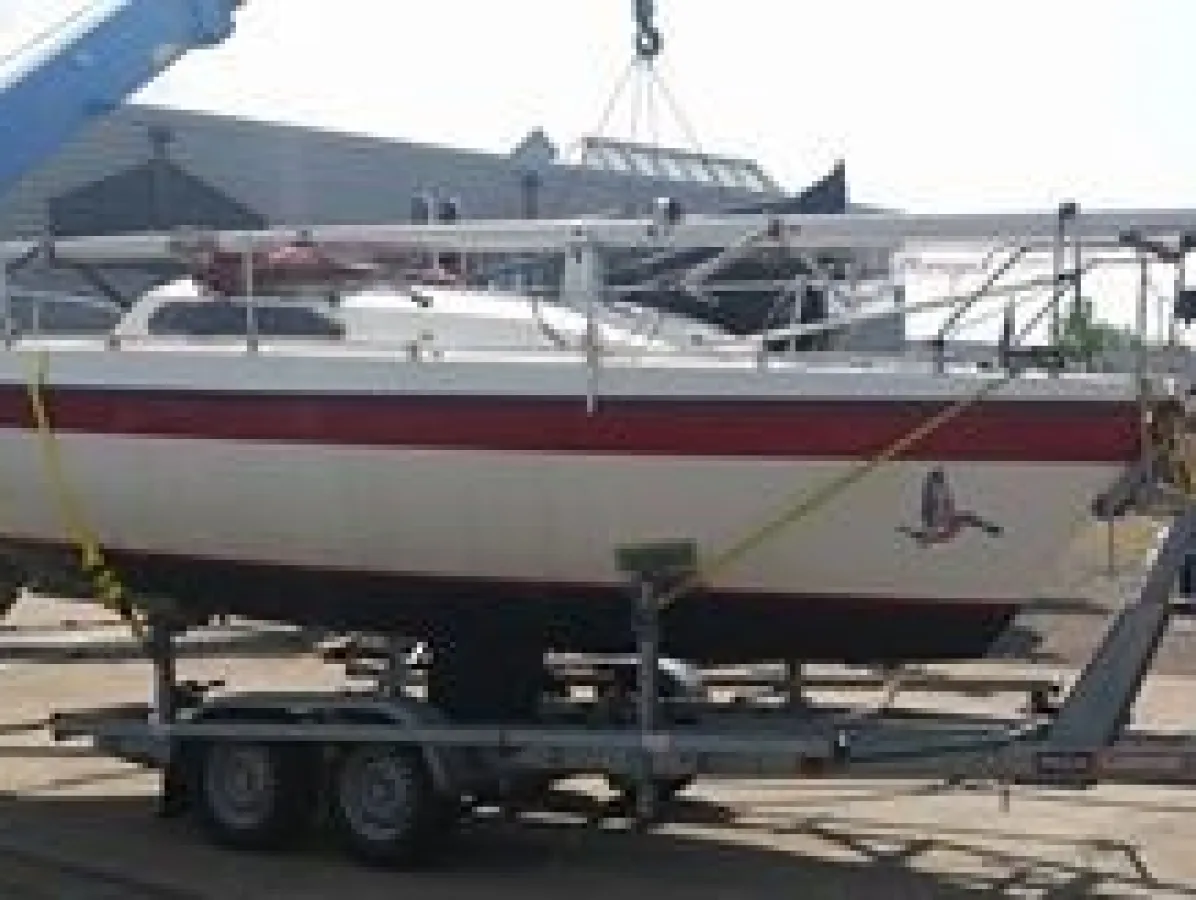 Polyester Sailboat Etap 23i