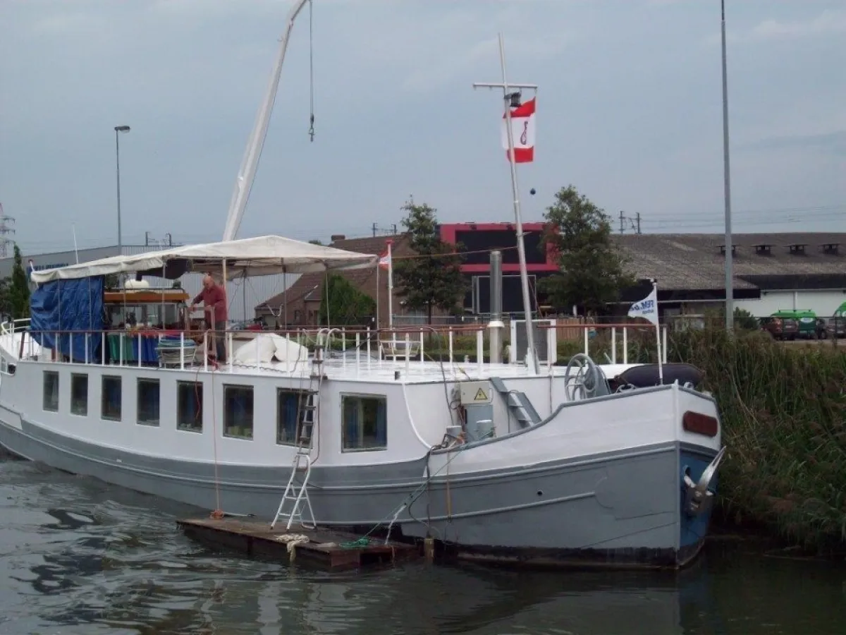 Steel Motorboat Motor cruiser 31 M.