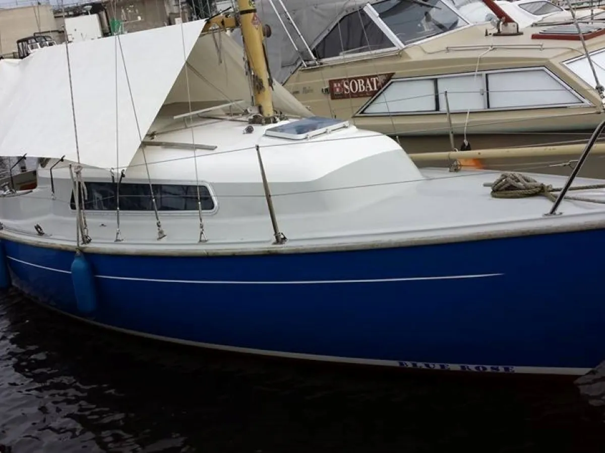 Polyester Sailboat Van de Stadt 27