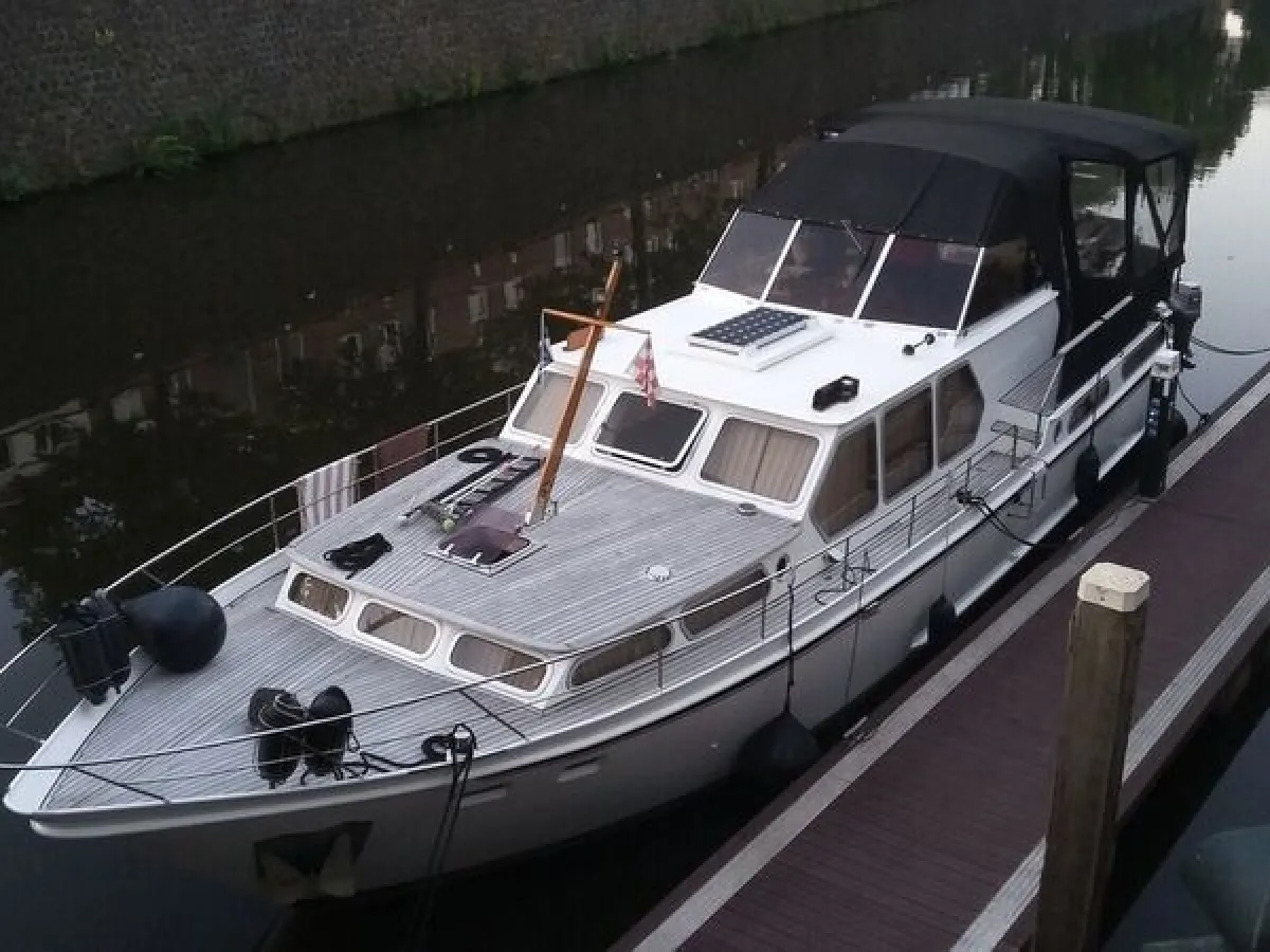 Steel Motorboat Valkkruiser 13.60