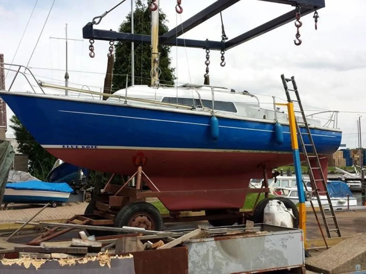 Polyester Sailboat Van de Stadt 27