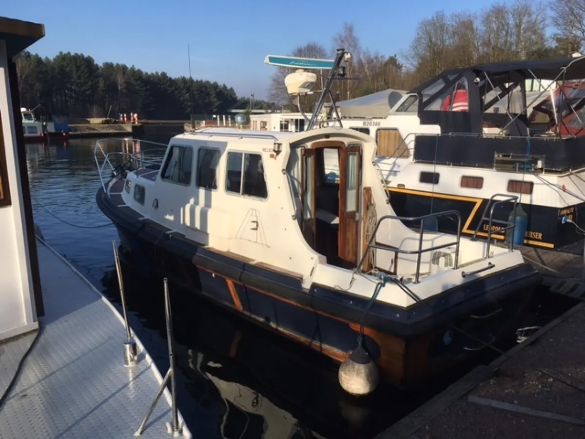 Polyester Motorboat Nelson 32