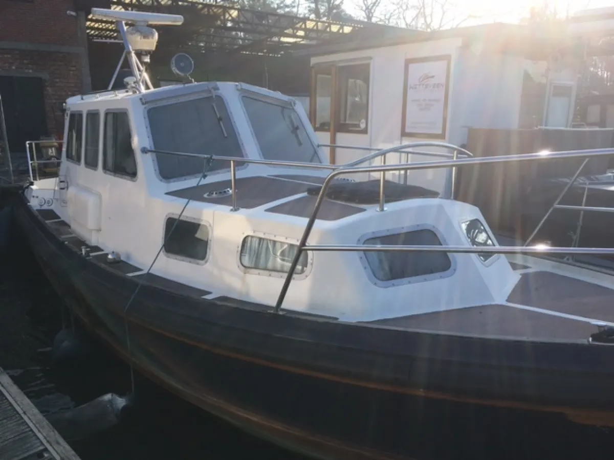 Polyester Motorboat Nelson 32