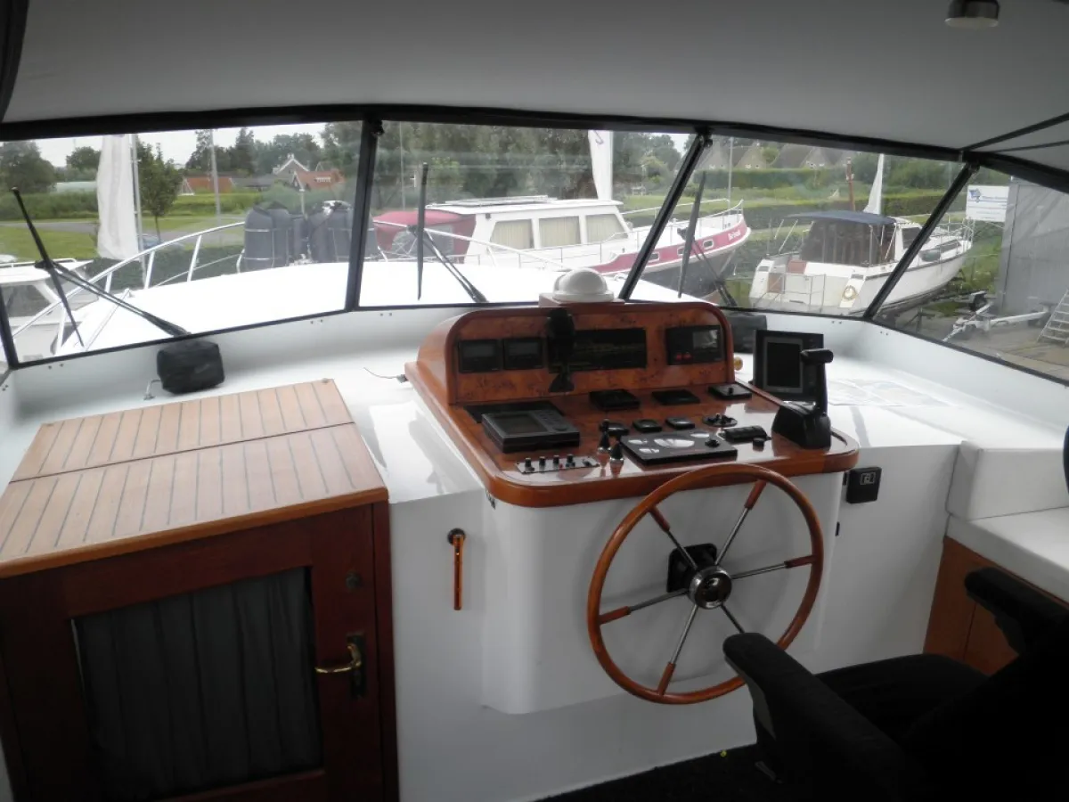 Steel Motorboat Zijlmans Eagle 1500 Cabrio