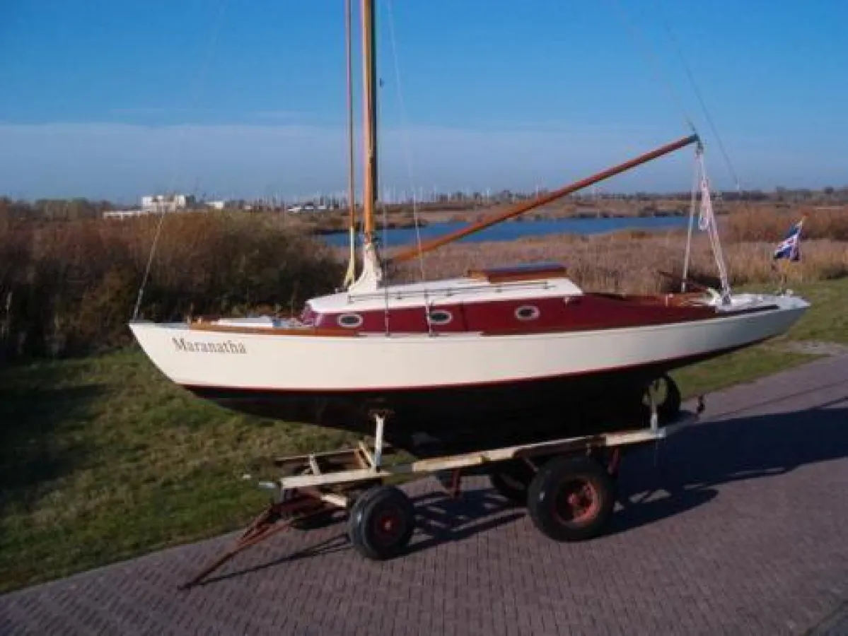 Steel Sailboat Bergman Golfbreker