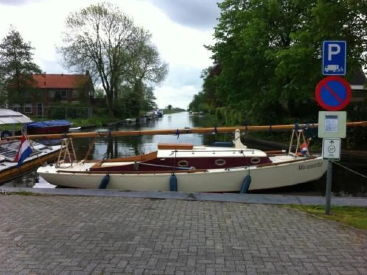 Steel Sailboat Bergman Golfbreker