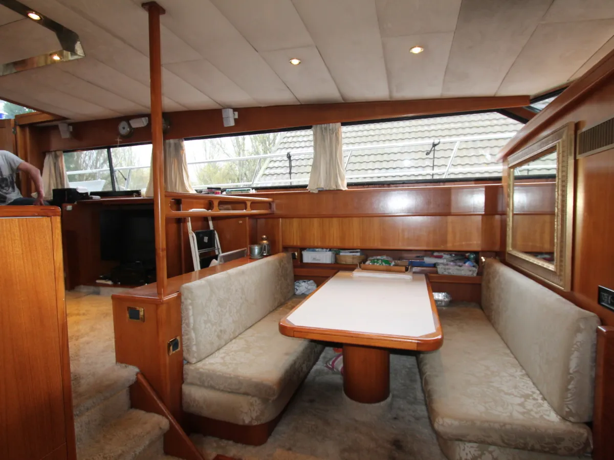 Steel Motorboat Valk Vitesse 63