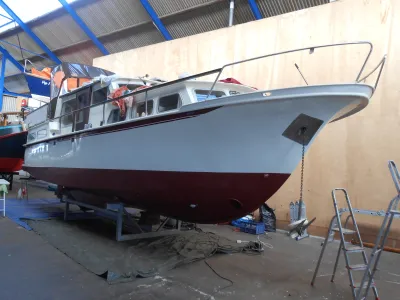 Steel Motorboat Romanza 1000 Van De Torre Photo 4