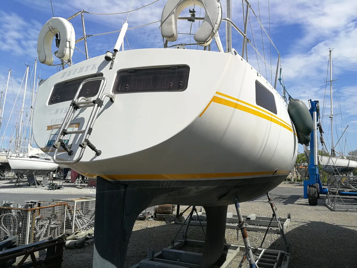 Composite Sailboat Yamaha 29