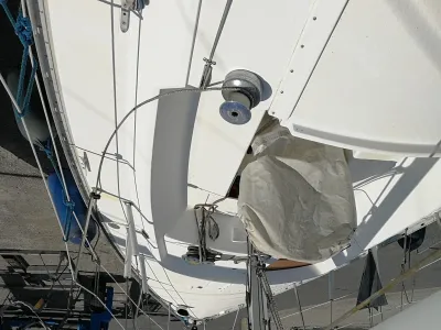 Composite Sailboat Yamaha 29 Photo 4