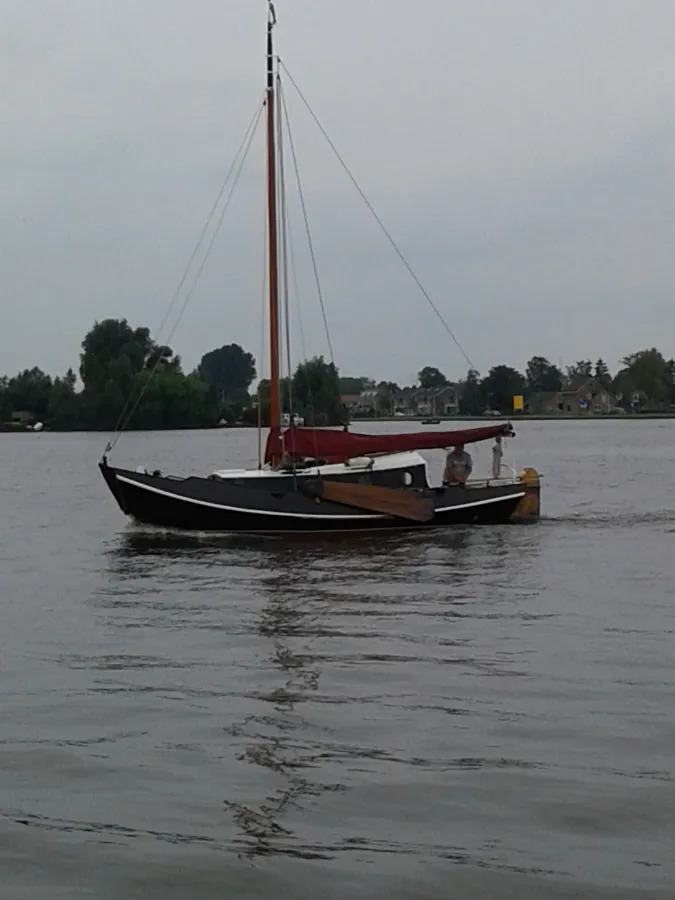 Steel Sailboat Blokschouw Zeeschouw