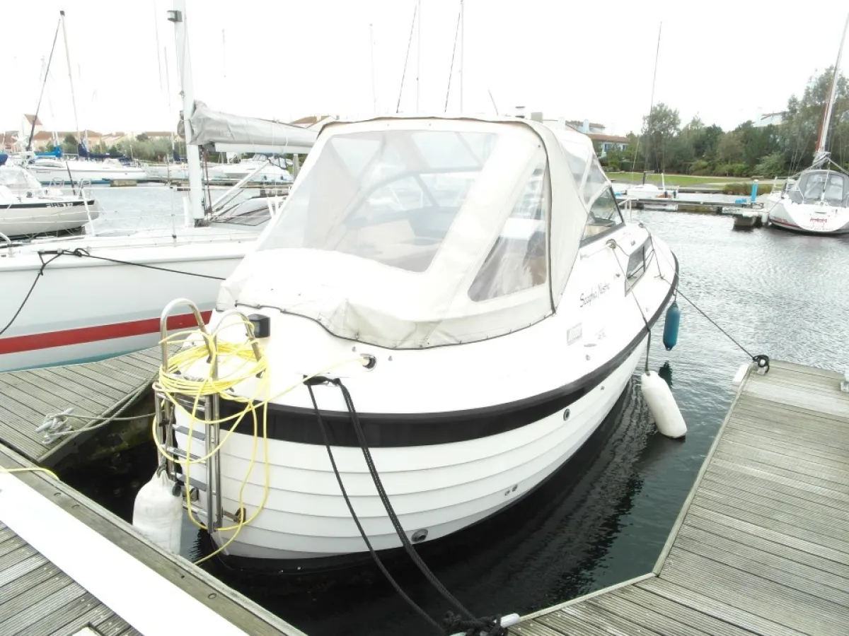 Polyester Motorboat Scand 25 Classic