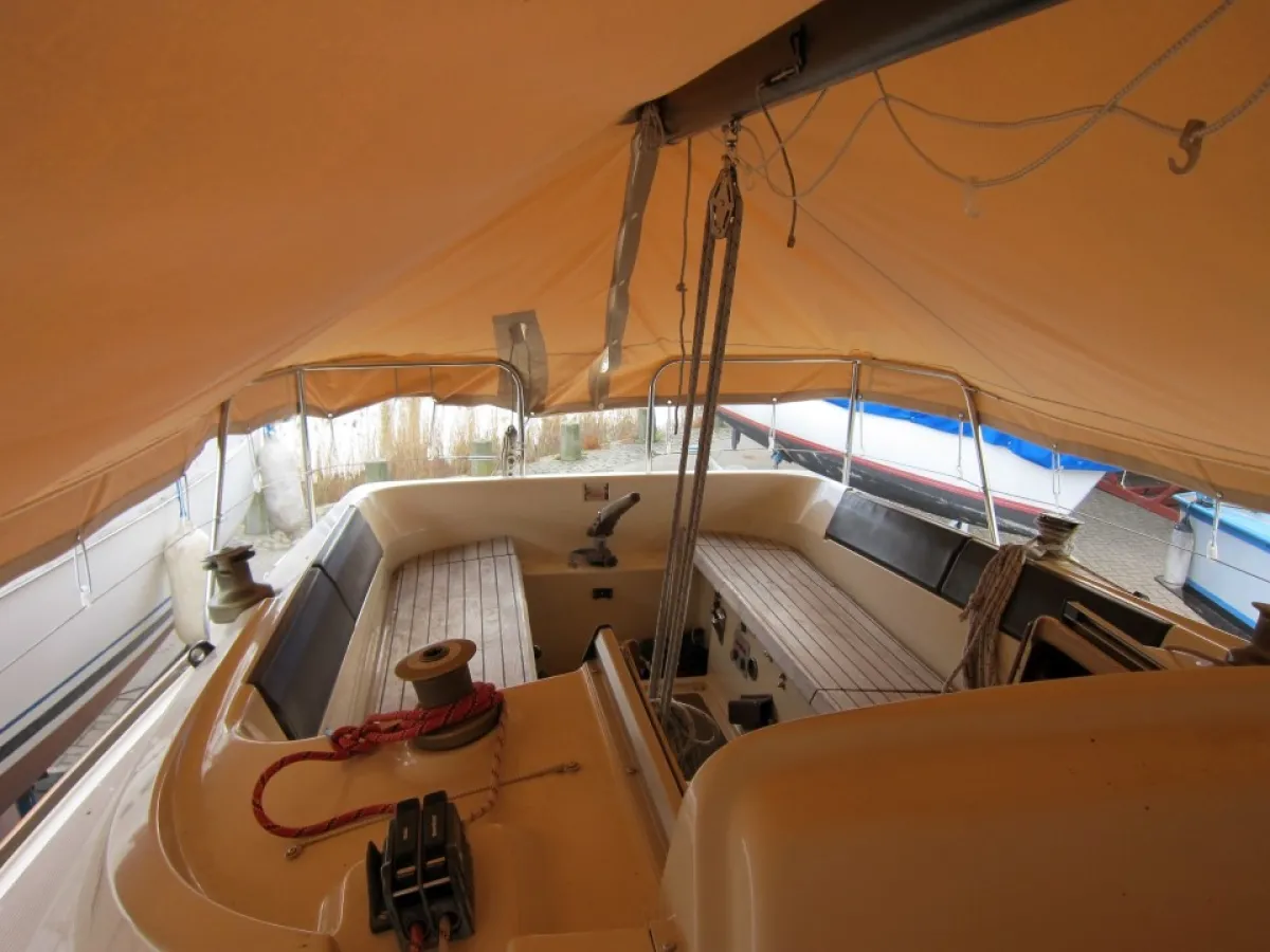 Polyester Sailboat Dehler Duetta 86 GS