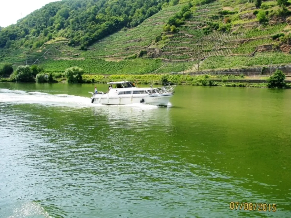 Polyester Motorboat Princess 32