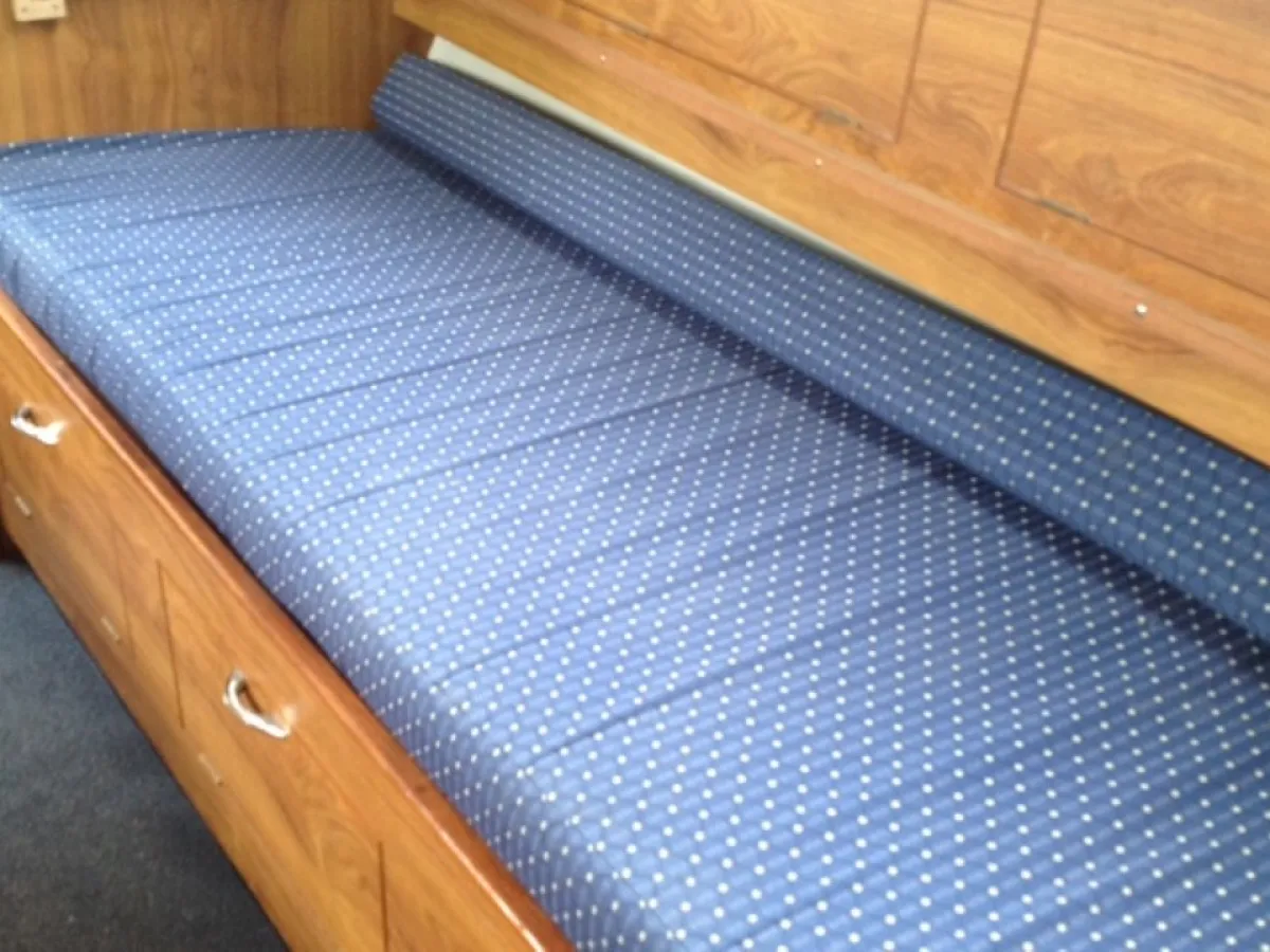 Polyester Motorboat Princess 32