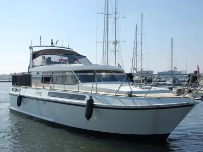 Steel Motorboat Valk Vitesse 1350 Photo 1