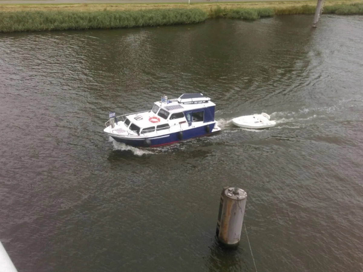 Steel Motorboat Motor cruiser Weekend Kruiser