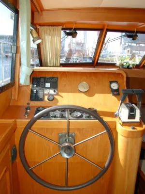 Steel Motorboat Valk Vitesse 1350 Photo 18